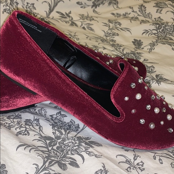 LAST CHANCE Joe Fresh Burgundy Velvet Flats with Jewel accents - Picture 7 of 7